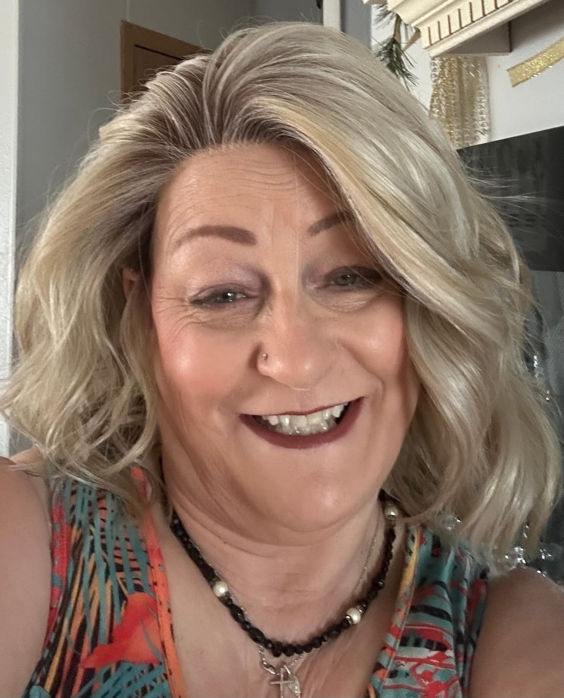 Customer photo review of SWEET SENSATION - Cream Soda Blonde