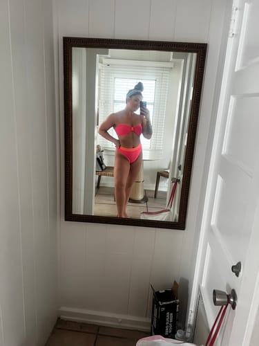 Customer photo review of CHLOE Blaze High Rise Bikini Bottom