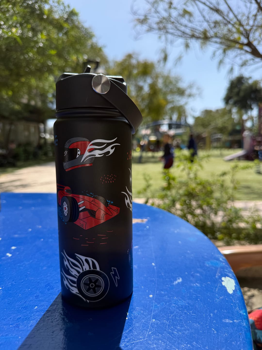 Customer photo review of DOZZE Kids Water Bottles | 530ml