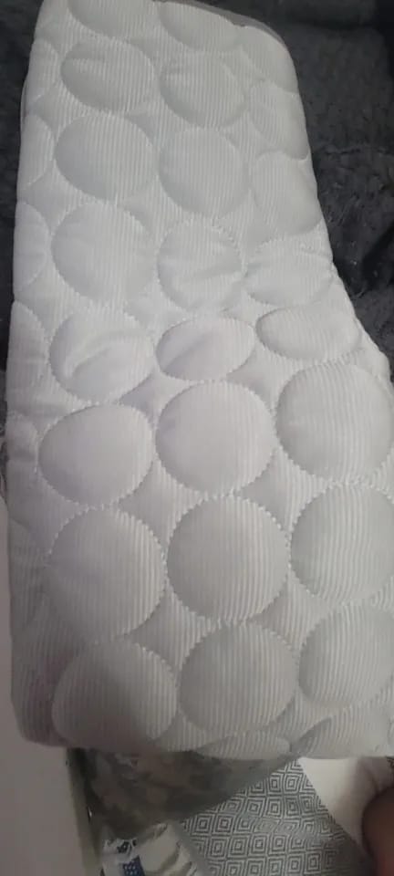 Customer photo review of TruePet Kühlmatte für Hunde & Katzen | Selbstkühlend ohne Strom | XS bis 2XL