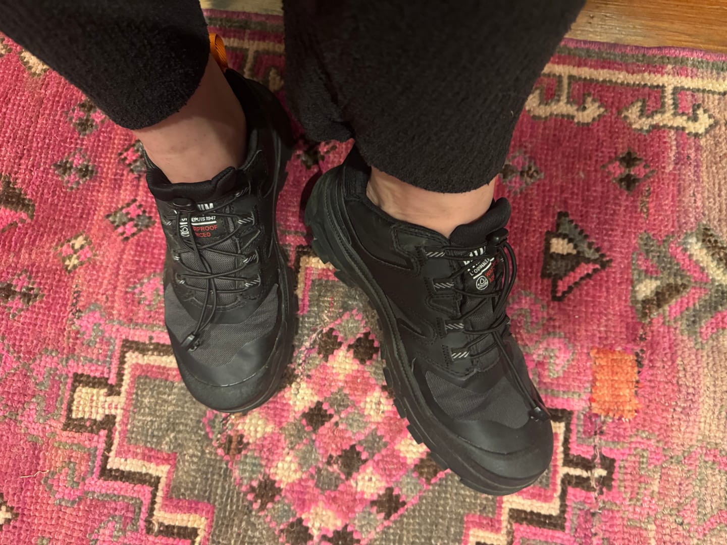 Customer photo review of 74344-008-M | PALLARIDER LO WPA | BLACK