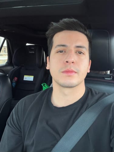 Customer photo review of 021 ESSENTIAL DROP-CUT T-SHIRT - Demo Test