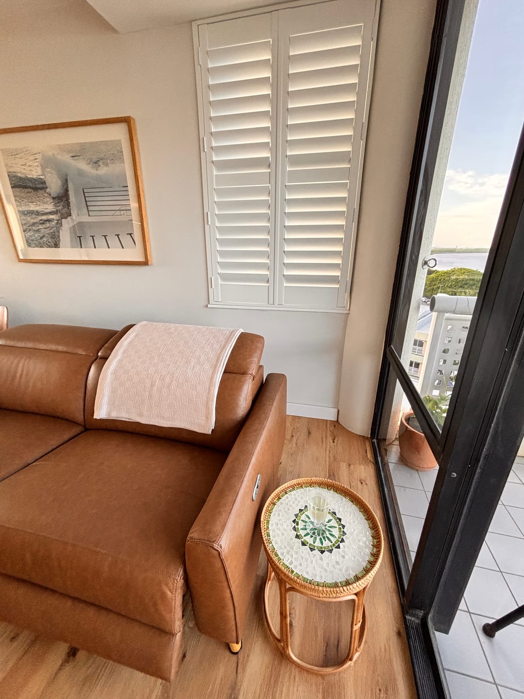 Customer photo review of Oasis Rattan Table