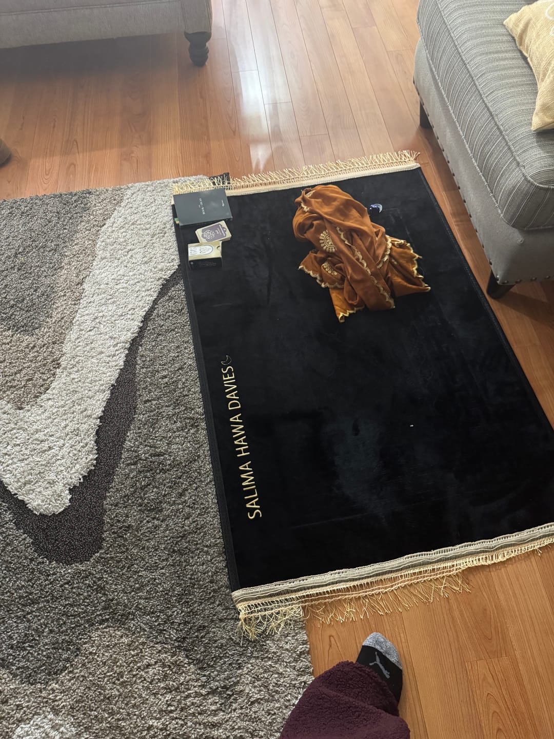 Customer photo review of 4 PRAYERMATS - FAMILY SET