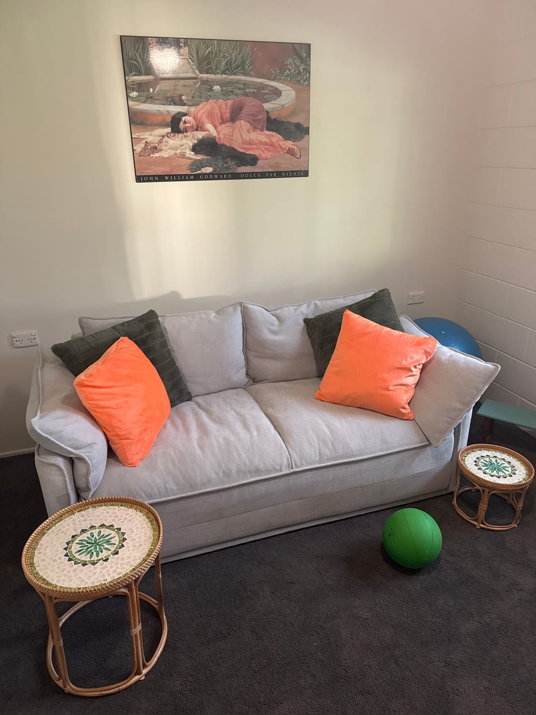 Customer photo review of Oasis Rattan Table Set