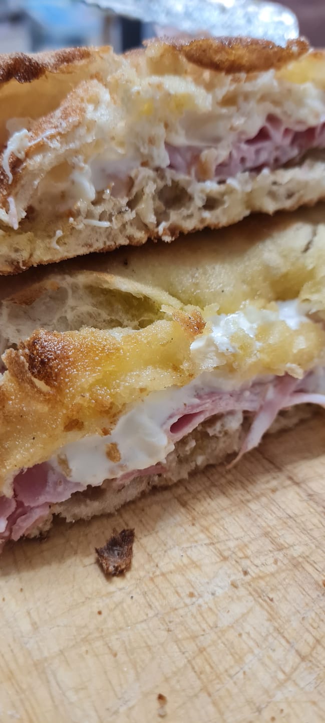 Customer photo review of "Pinsa Romana "