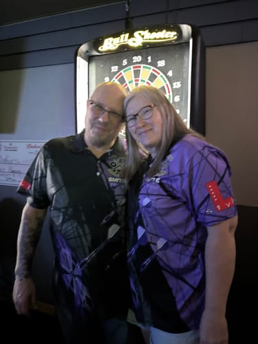 Customer photo review of Maxcorners Flying Arrow Darts Jersey Multicolor Option Customized Name, Team Name 3D Polo Shirt