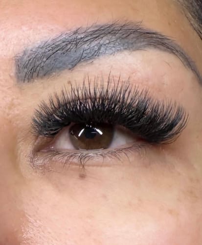 Customer photo review of W Lashes