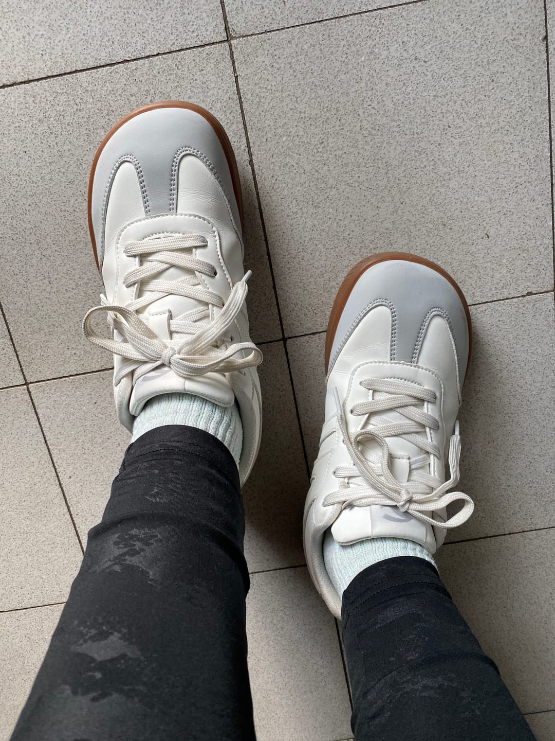 Customer photo review of Laurel - Breitfußschuh