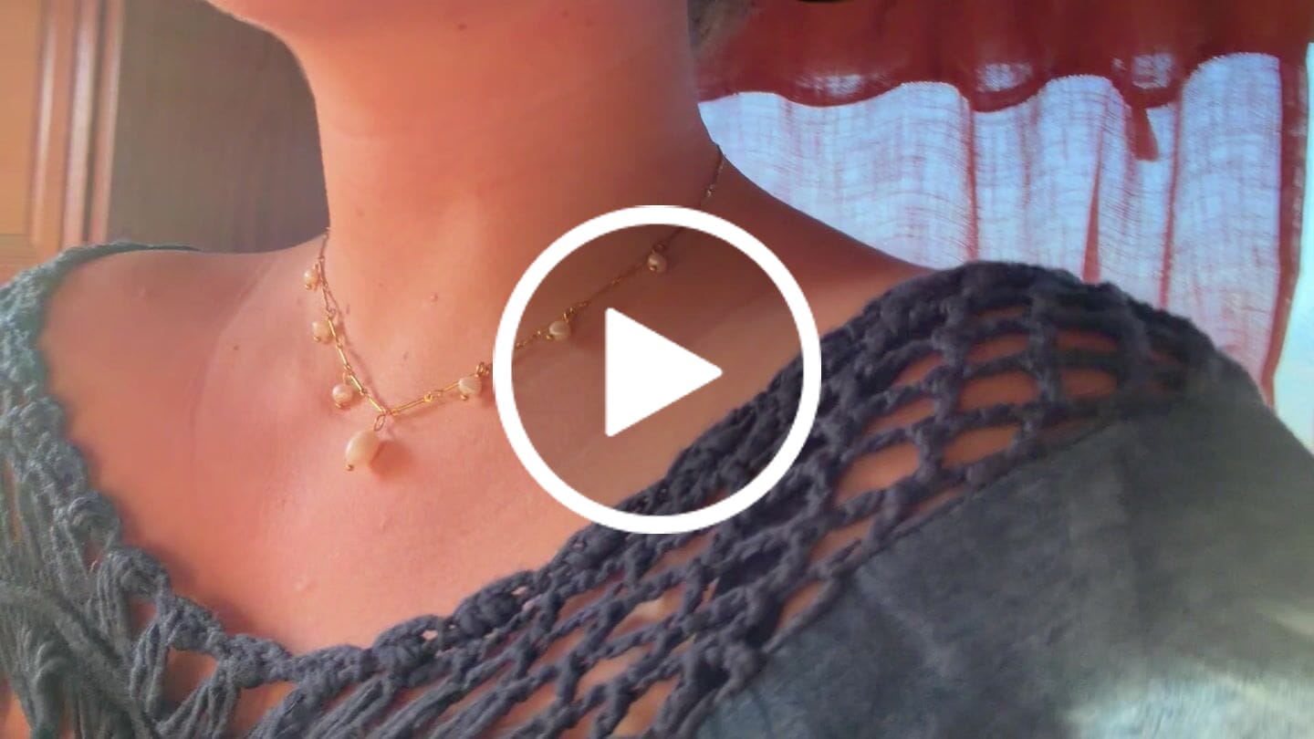 Customer video review of Santorini Pearl Necklace (Bundle)