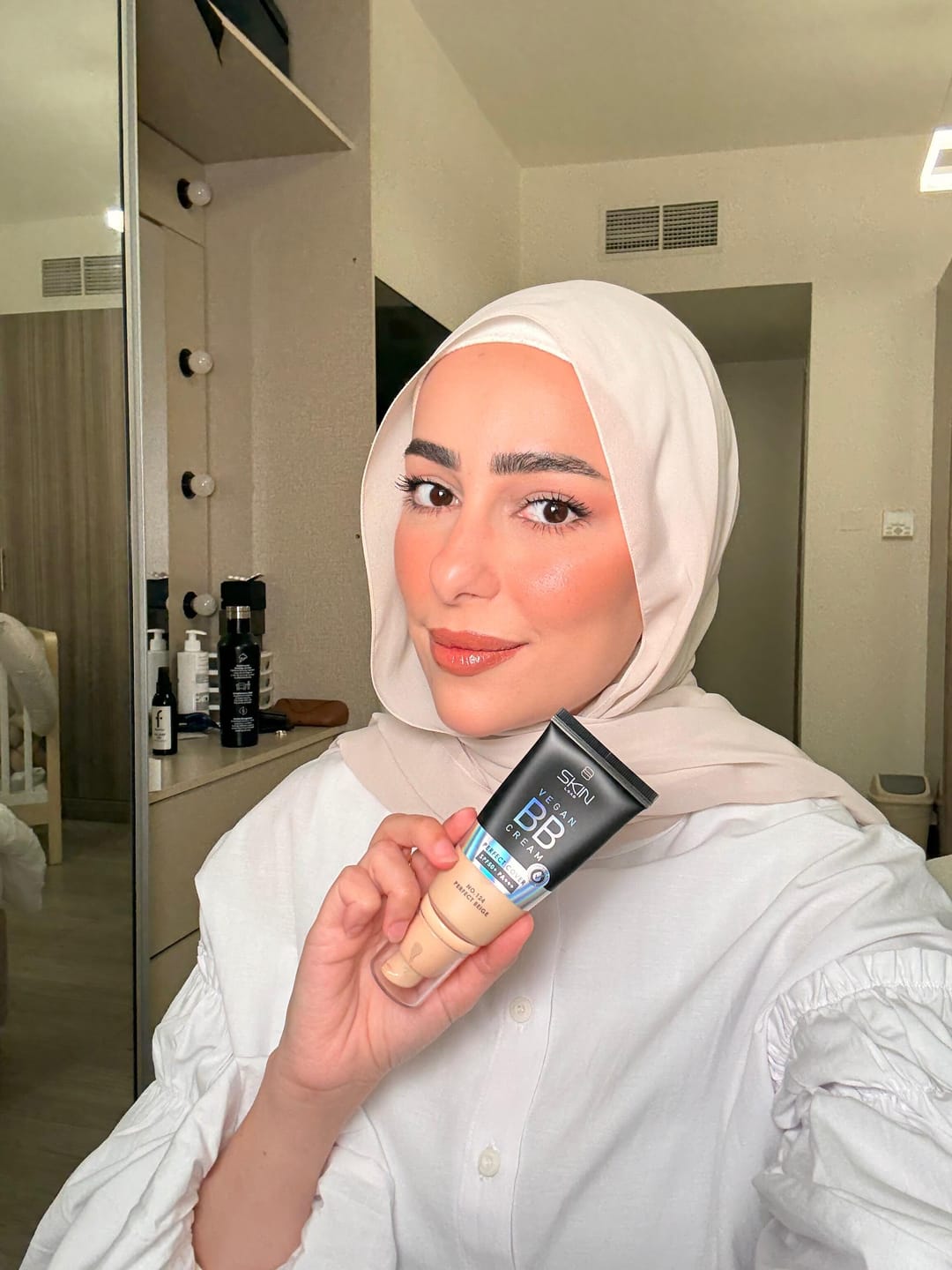 Customer photo review of كريم بي بي سكين لود بيرفكت كفر النباتي بيرفكت بيج رقم ١٢٤ - ٥٥ مل