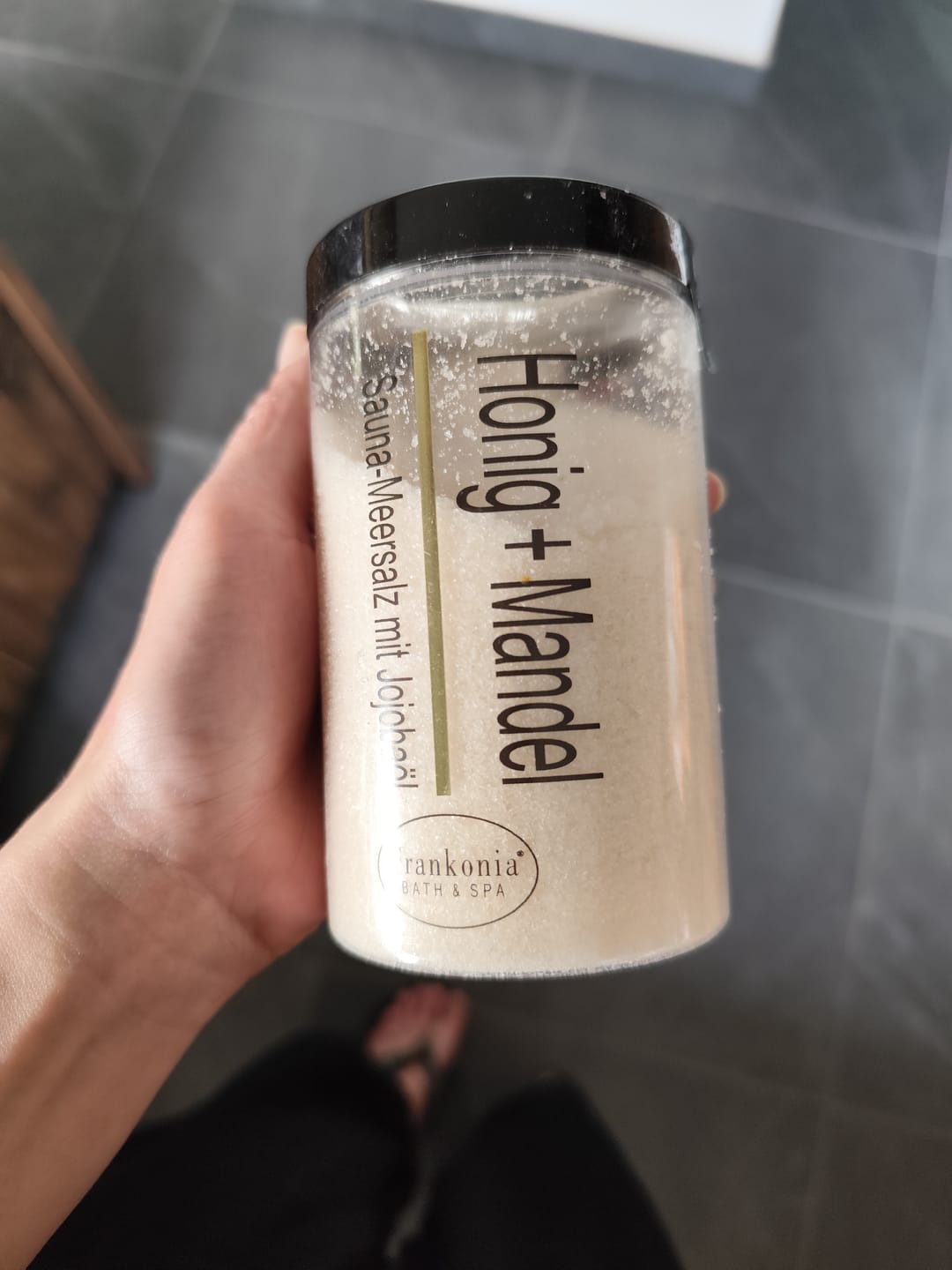 Customer photo review of Premium Sauna Meersalz Peeling Honig + Mandel