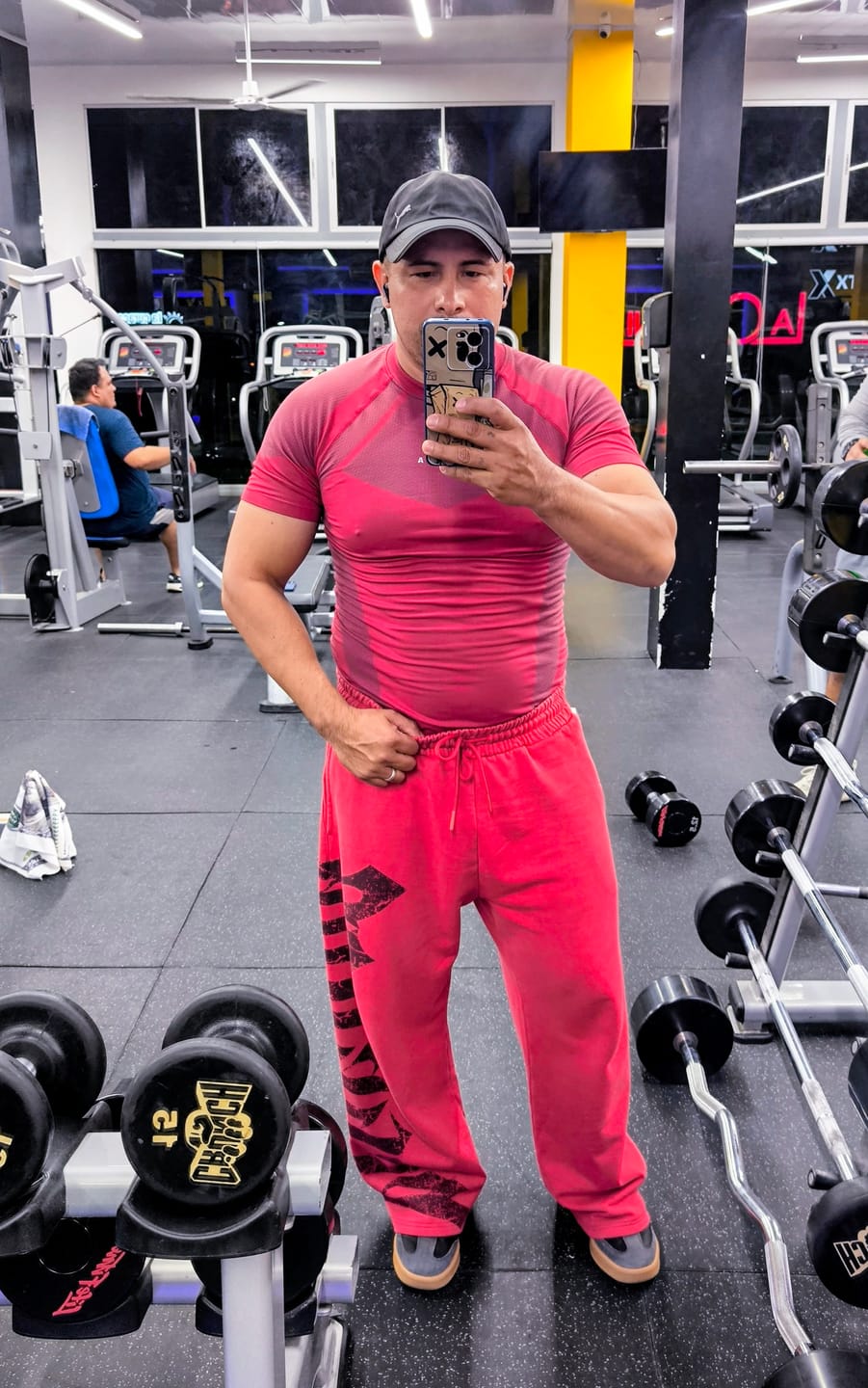 Customer photo review of 4294 - Apex Compression Tees