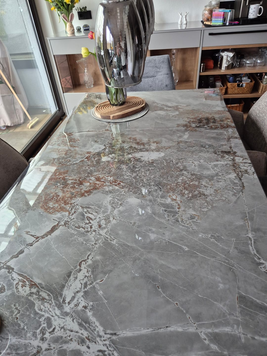 Customer photo review of Transparente Folie Schutzfolie glasklar mit abgeschrägter V-Kante, eckig