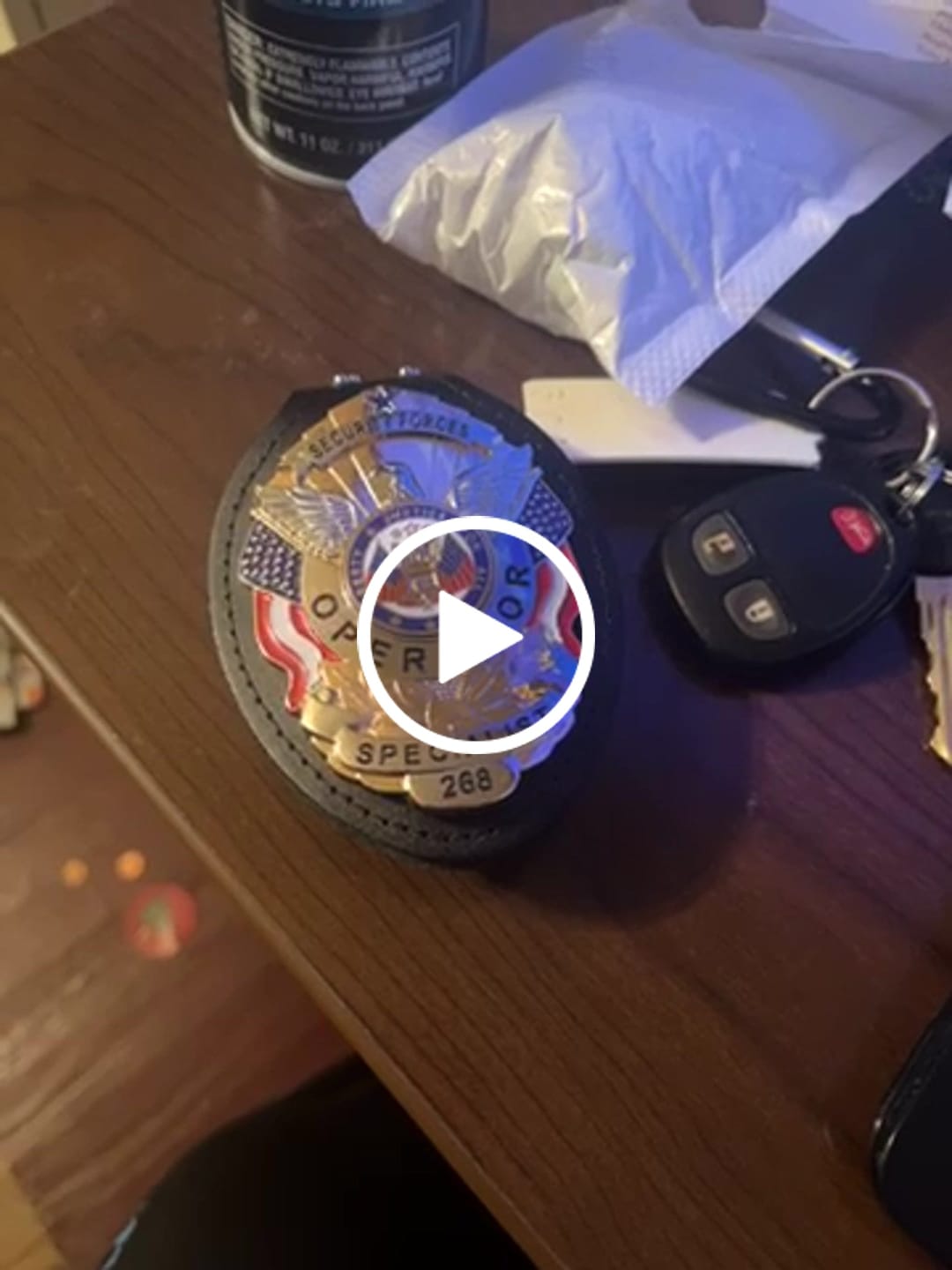 Customer video review of Customizable Badge MA23