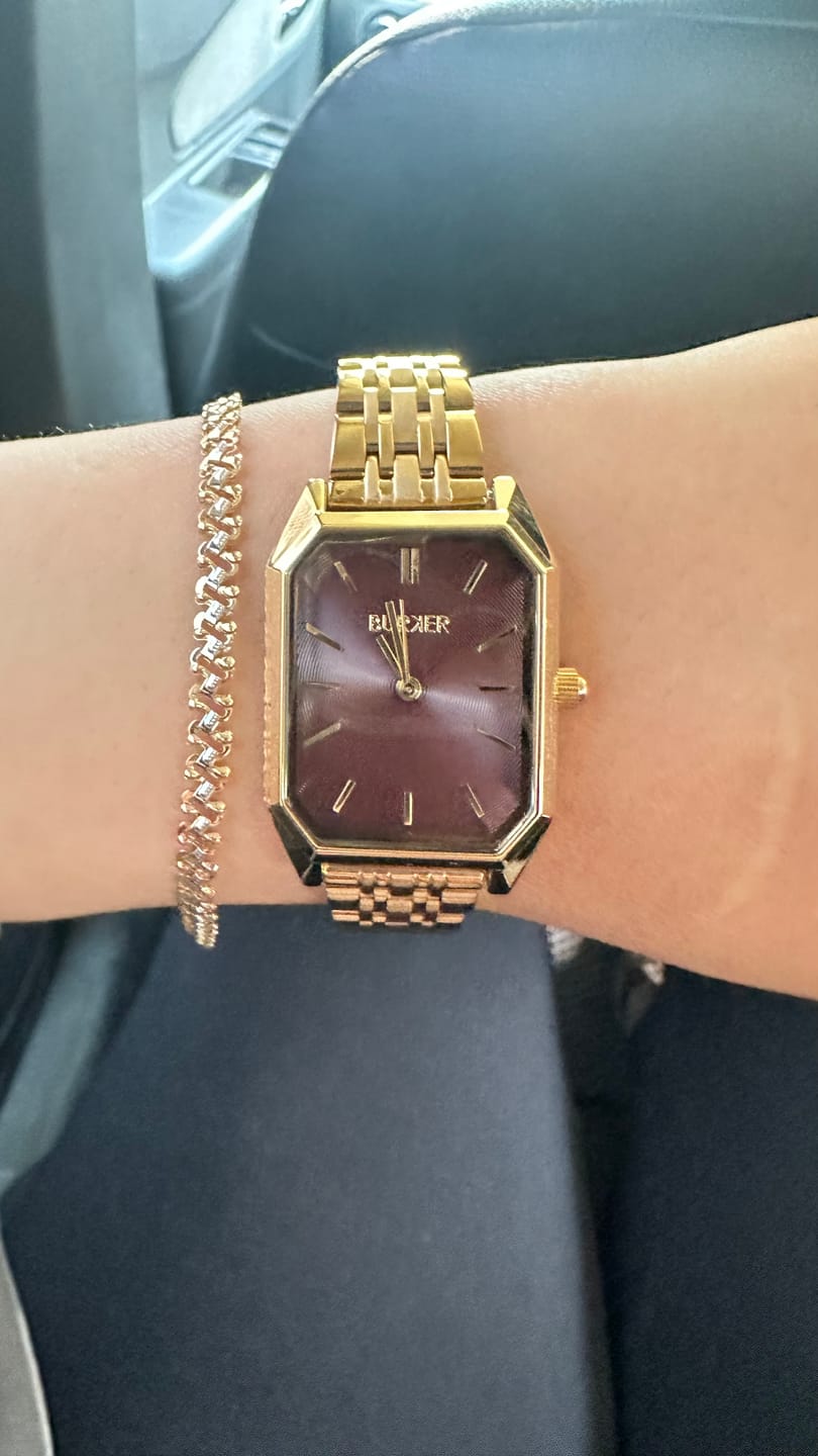 Customer photo review of Isabell Gold Burgundy