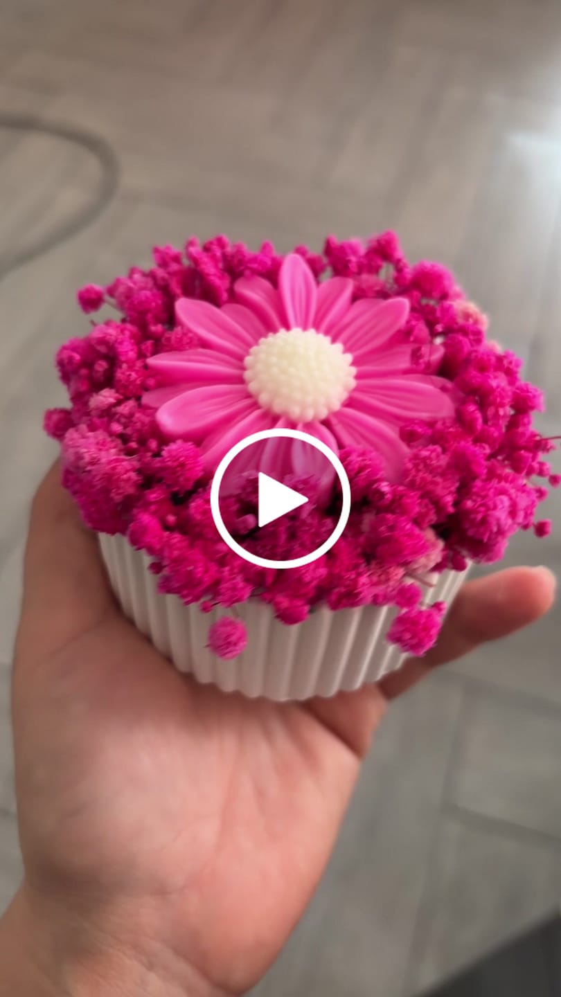 Customer video review of Fragancia FLOR DE VIOLETA