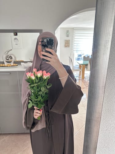 Customer photo review of SÔMA ABAYA | 2 - Teiler Braun