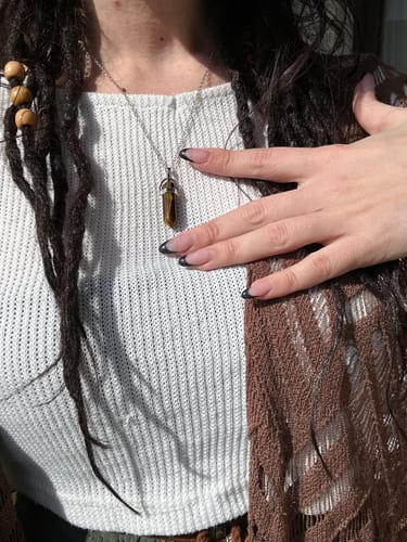 Customer photo review of CrystalVibe | Collana Aura™