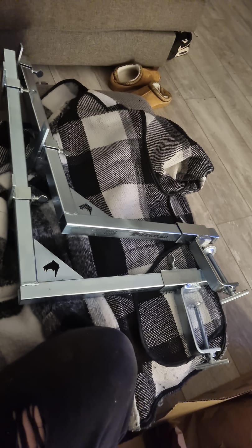 Customer photo review of Gallows Bracket with Timber and Profile Clamps