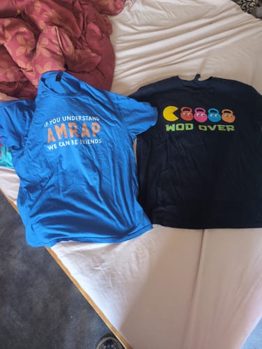 Customer photo review of UNDERSTAND AMRAP T-SHIRT