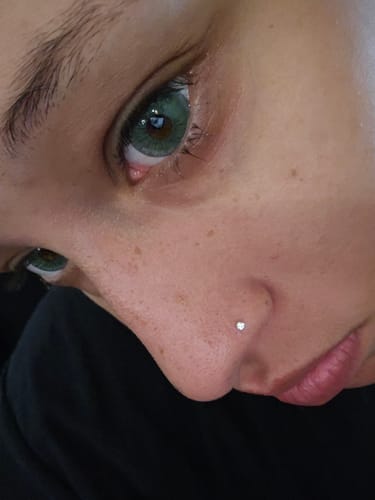Customer photo review of Reze x Eyemoody Aurora Green | 6 Months, 2 pcs