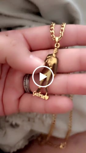 Customer video review of Custom Photo Engraved Pendant Necklace