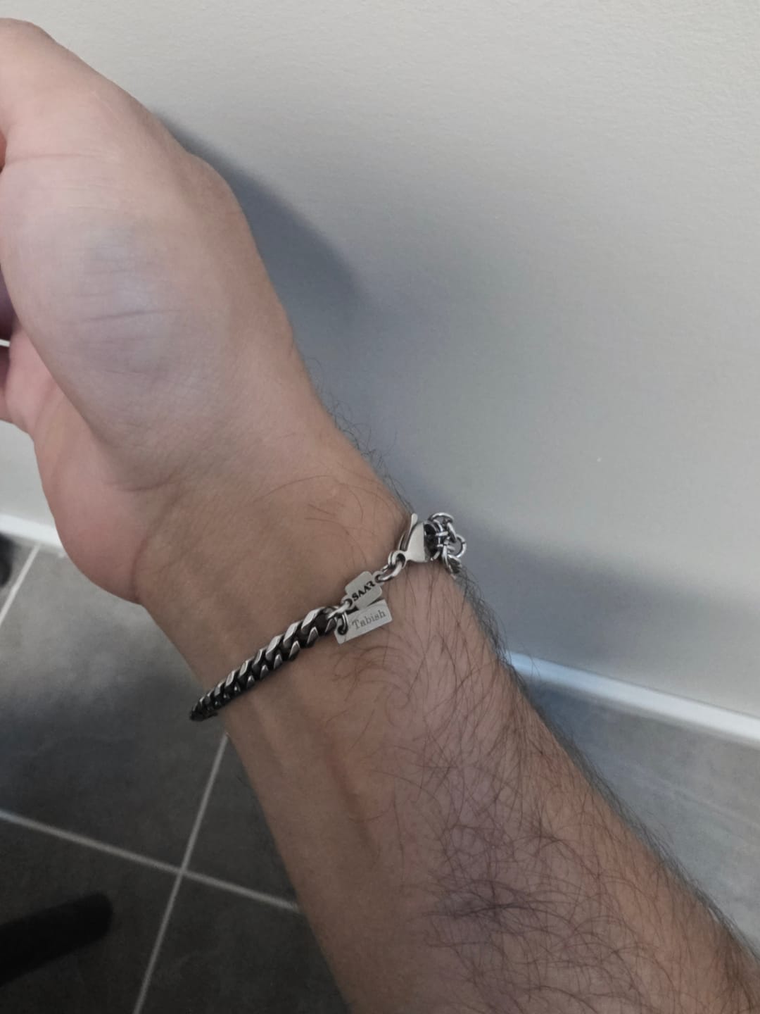 Customer photo review of Asher