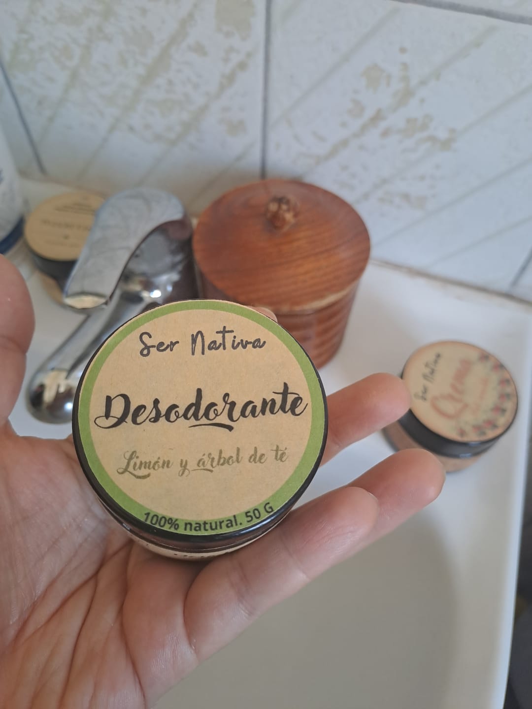 Customer photo review of Desodorante natural So Soft