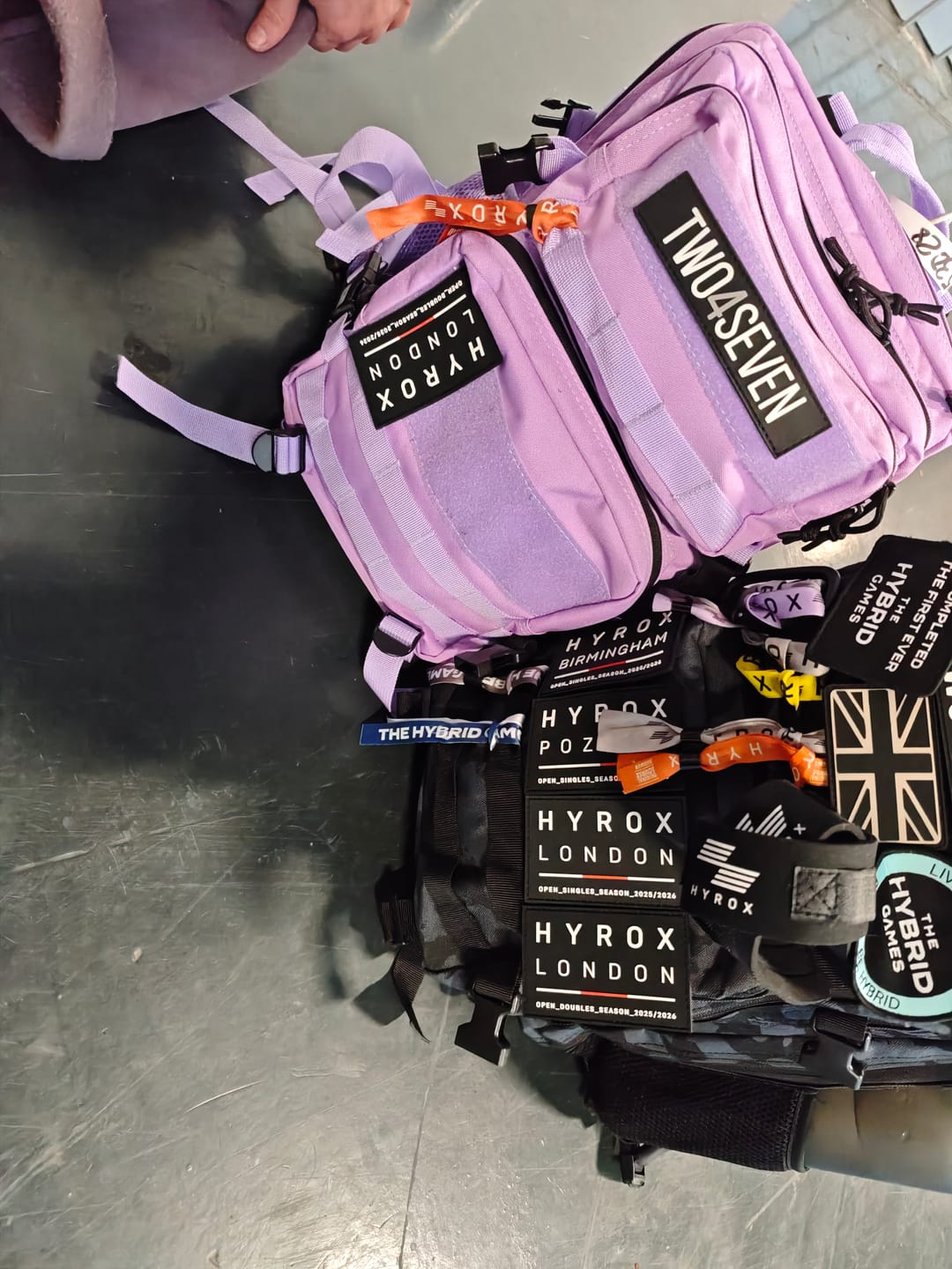 Customer photo review of TWO4SEVEN 25L Backpack - Black Camo