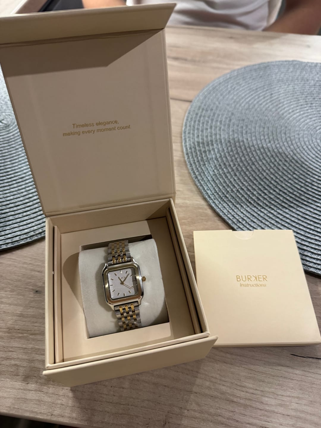 Customer photo review of Macy Gold Silver