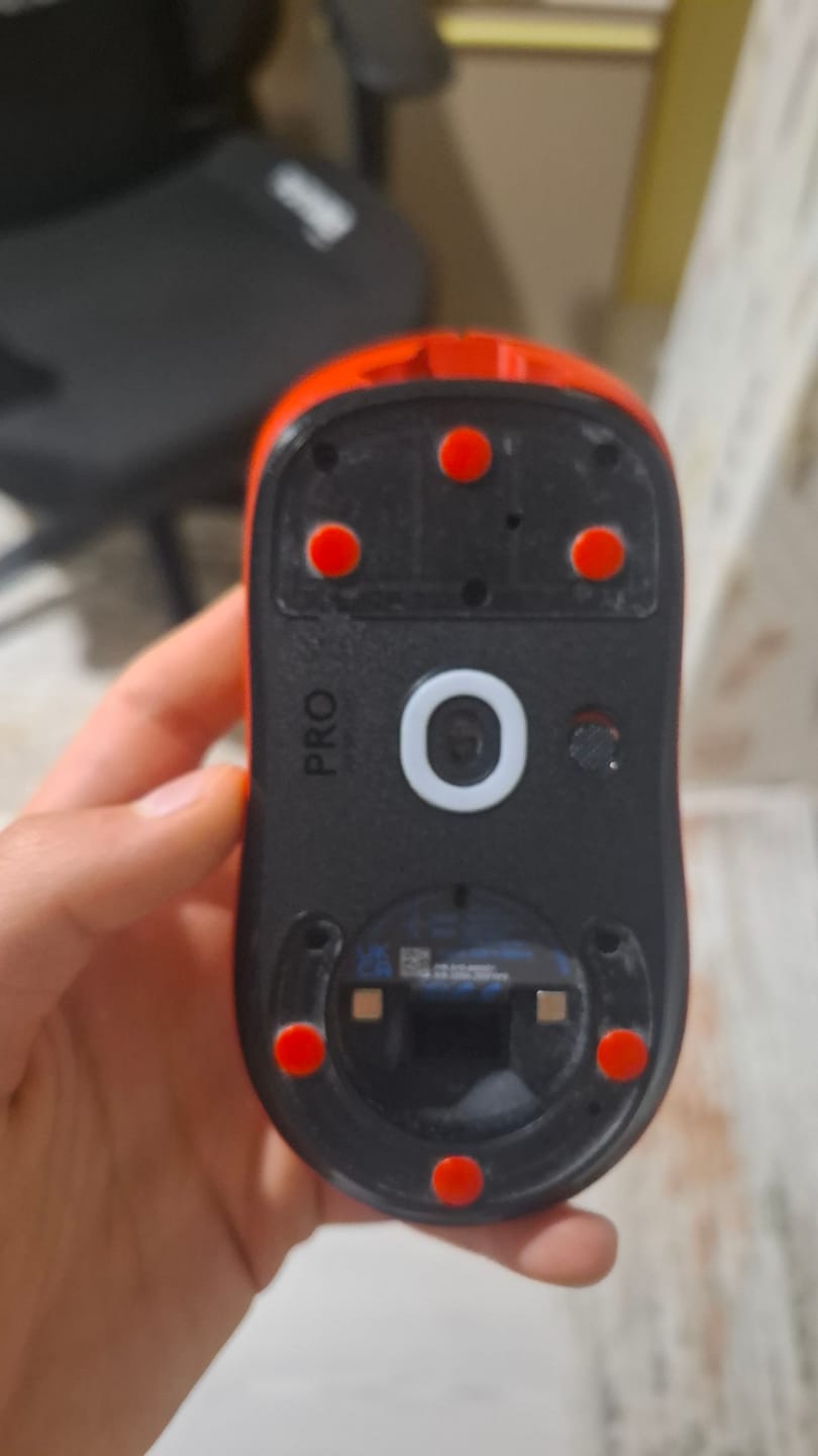 Customer photo review of X-Raypad Obsidian Mouse Skates