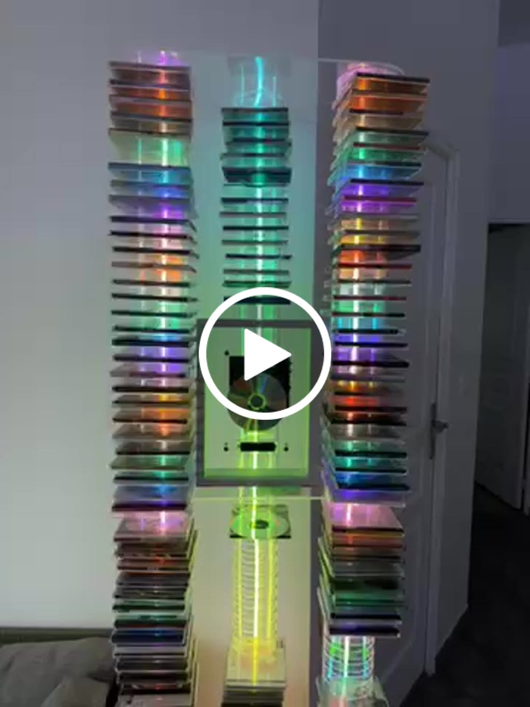 Customer video review of M1 Music Frame CD Player