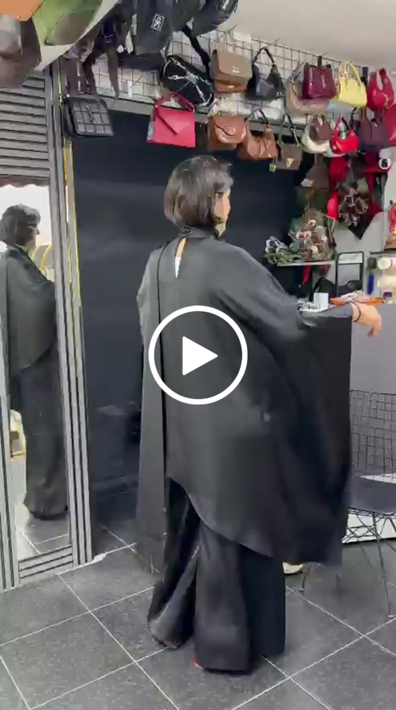 Customer video review of DİK YAKA ŞAL DETAY SATEN TAKIM KAHVE