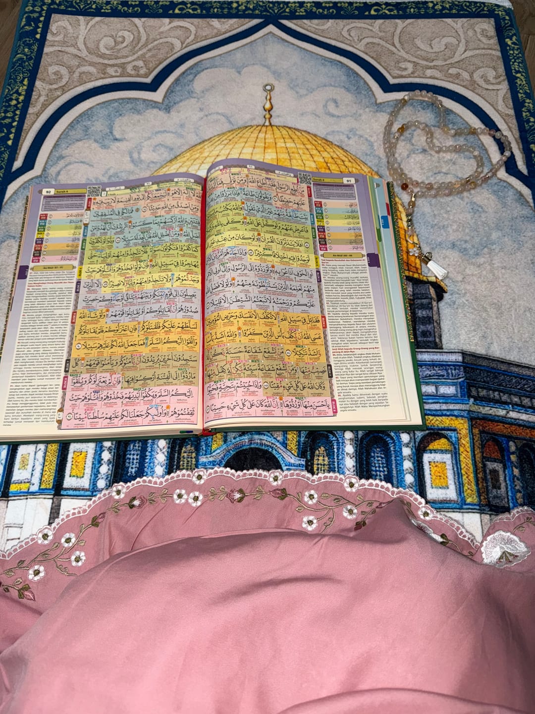 Customer photo review of Al Aqsa WaterColour  Padded Prayer Mat
