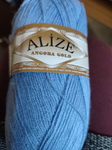 Customer photo review of Alize Angora Gold