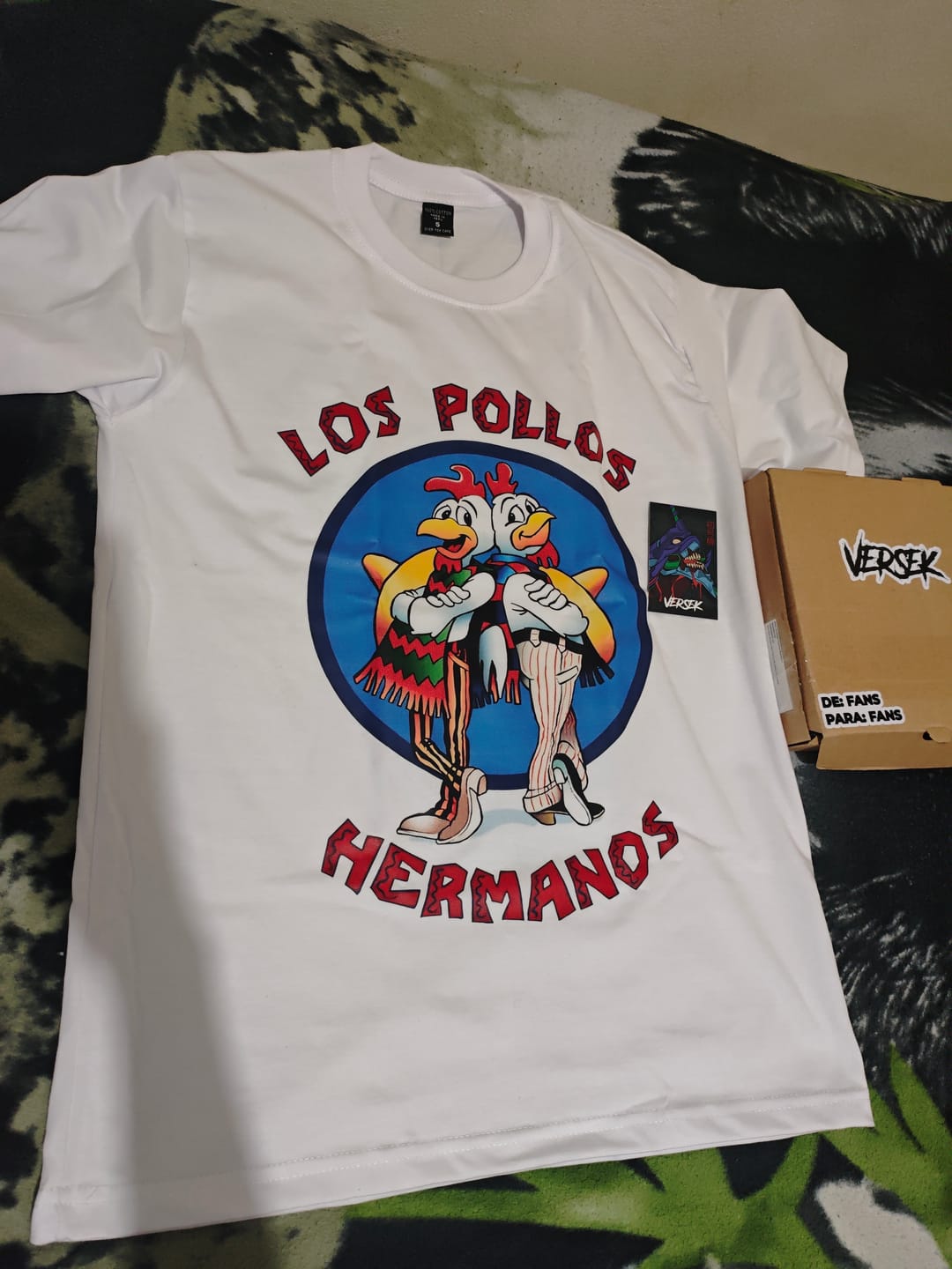 Customer photo review of Los pollos hermanos