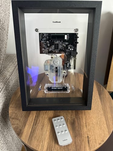 Customer photo review of M1 Music Frame CD Player