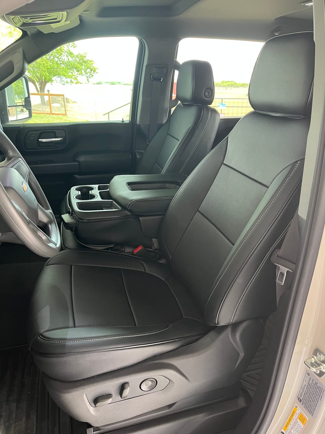 Customer photo review of 2019+ Chevrolet Silverado Premium Custom Leather Seat Covers