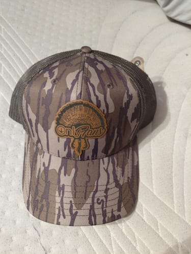 Customer photo review of Only Fans, Turkey Hunting, Leather Patch Hat
