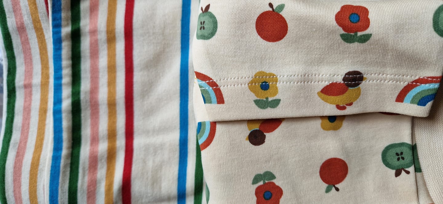 Customer photo review of Vintage Rainbows Organic T Shirt & Jogger Playset