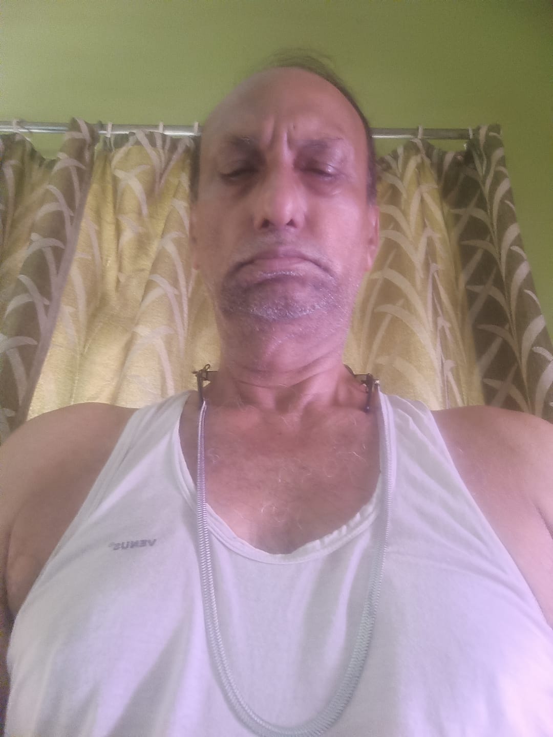 Customer photo review of Snake Chain | Rhodium Plated | 6 MM