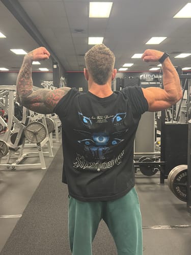 Customer photo review of Jujutsu Kaisen 'Gojo' T-Shirt