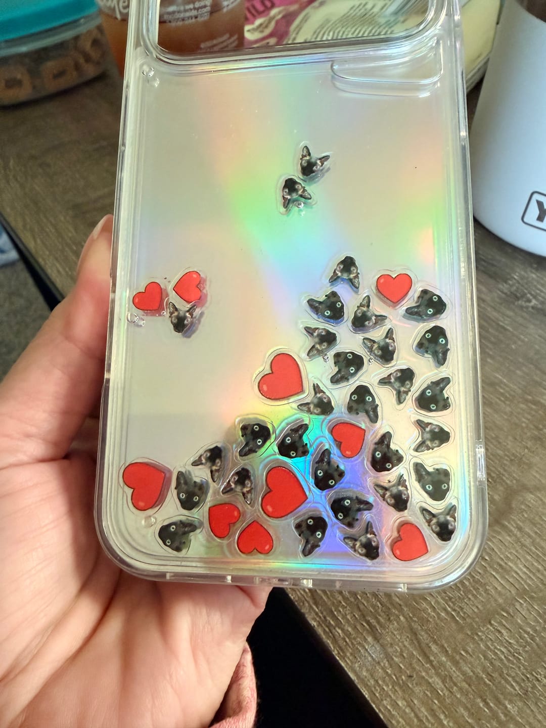 Customer photo review of Shaker Case™ 💧 with Custom Charms