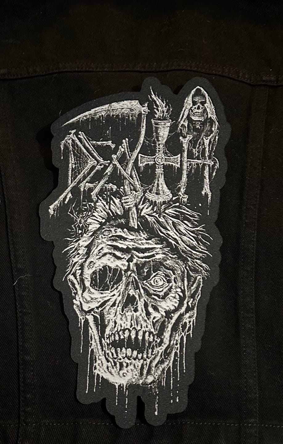 Customer photo review of Death - Scream Bloody Gore x Riddickart 38th Anniversary - Oversize Patch