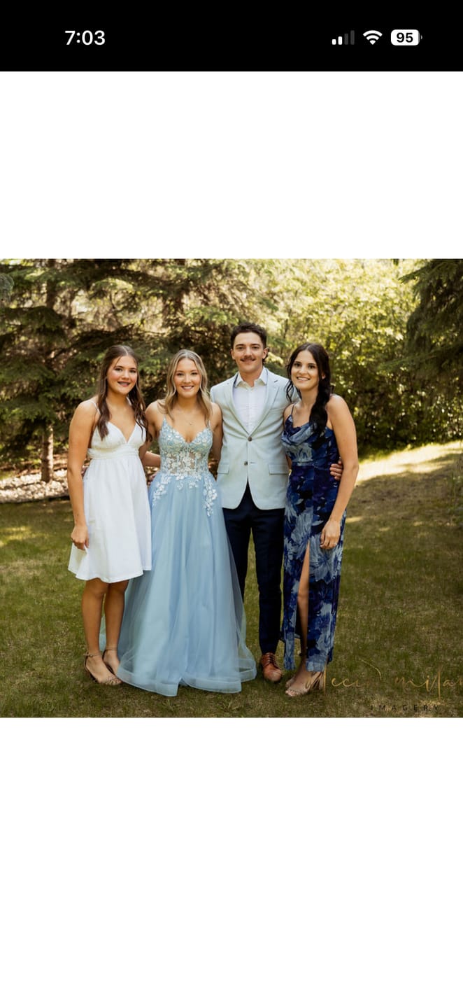 Customer photo review of Grad Class Photo