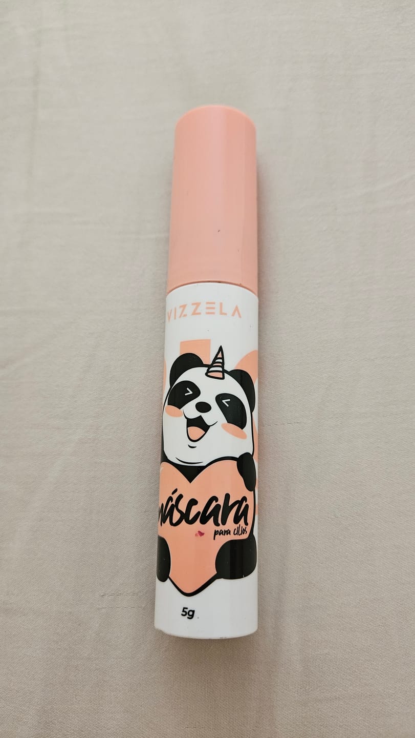Customer photo review of Máscara Para Cílios Big No Panda Vizzela - Preta