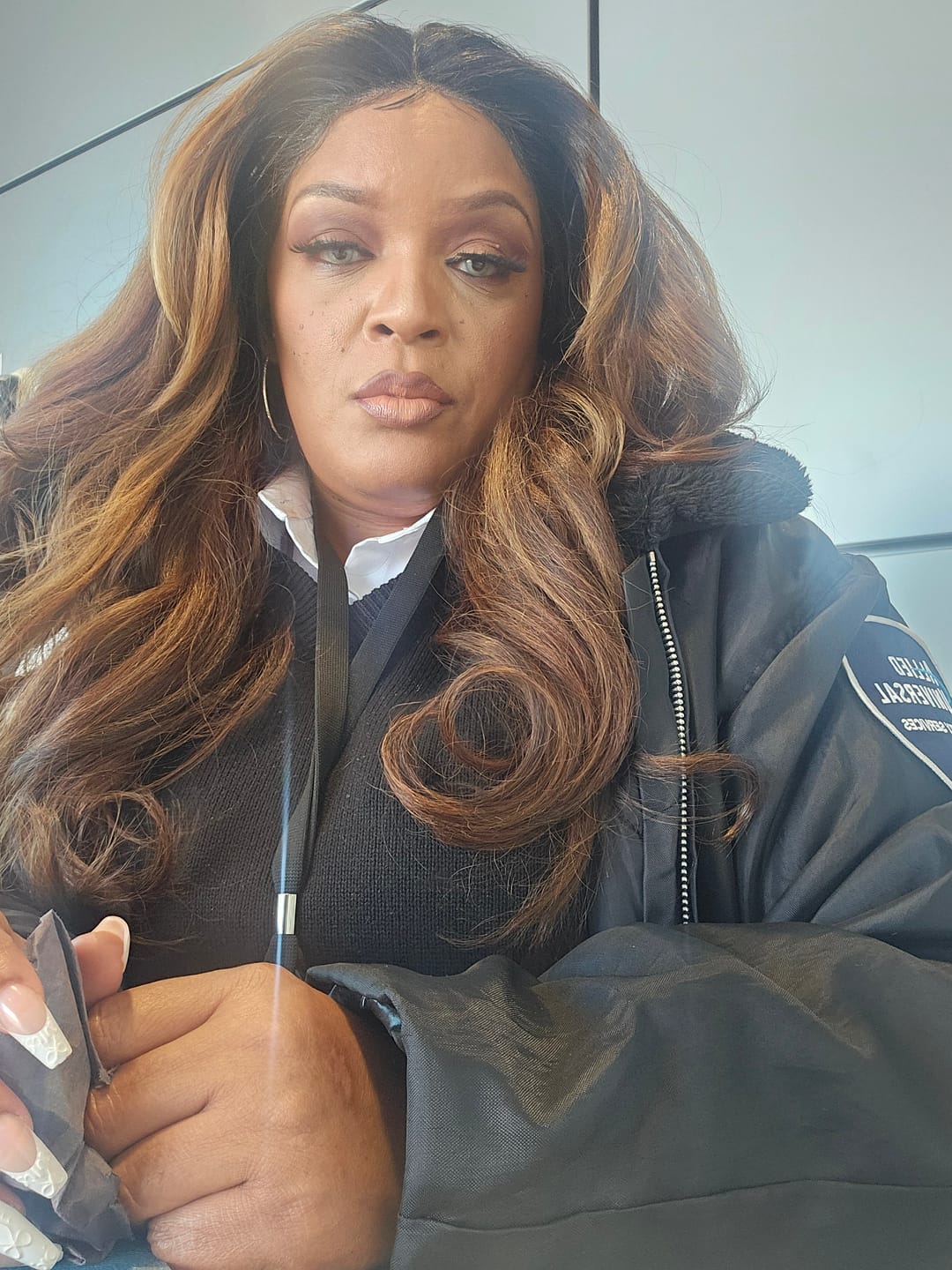 Customer photo review of Outre Glueless Pre-Plucked HD Lace Front Wig - TALHA