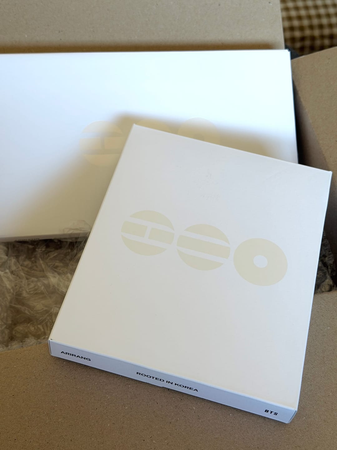 Customer photo review of BTS - ARIRANG 5TH ALBUM STANDARD SET