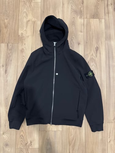 Customer photo review of Veste à Capuche Soft Shell-R